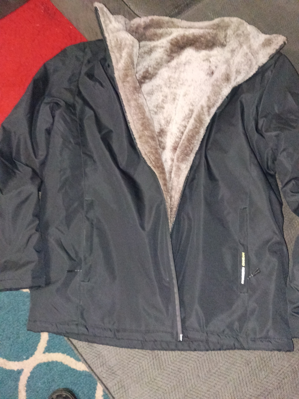 Men's Black Insulated Ski & Snowboard Jacket with Plush Faux Fur Lining
